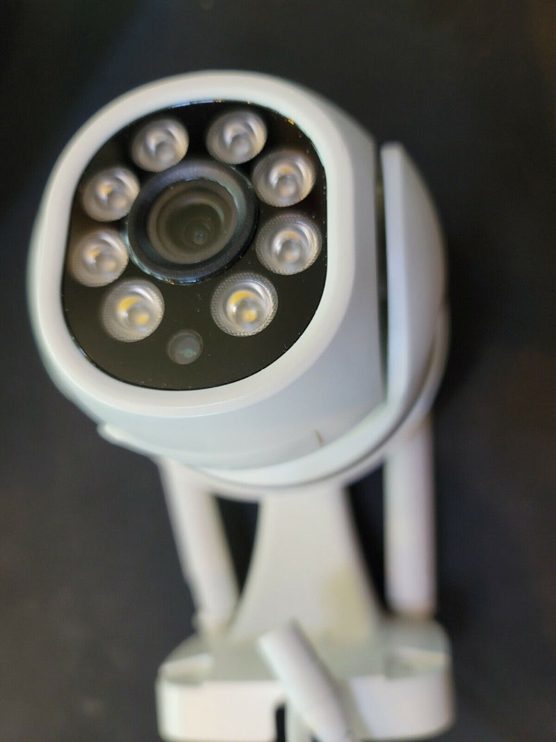 Chekoh White Camera Model B1