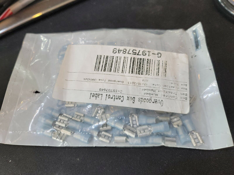 25 Pack  Female Quick Disconnect Blue Vinyl Crimp Terminals