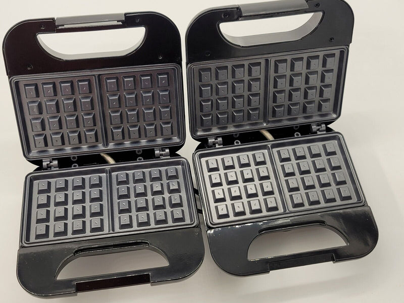 2 Tutin  Mini Waffle Makers  9" x 9"