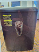 8-Sheet Capacity, Cross-Cut Paper and Credit Card Shredder, 4.1 Gallon