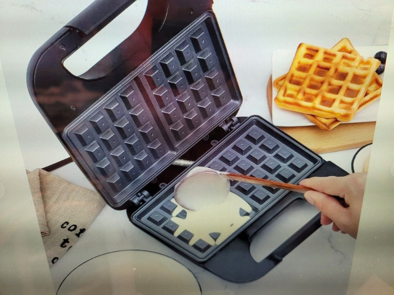 2 Tutin  Mini Waffle Makers  9" x 9"