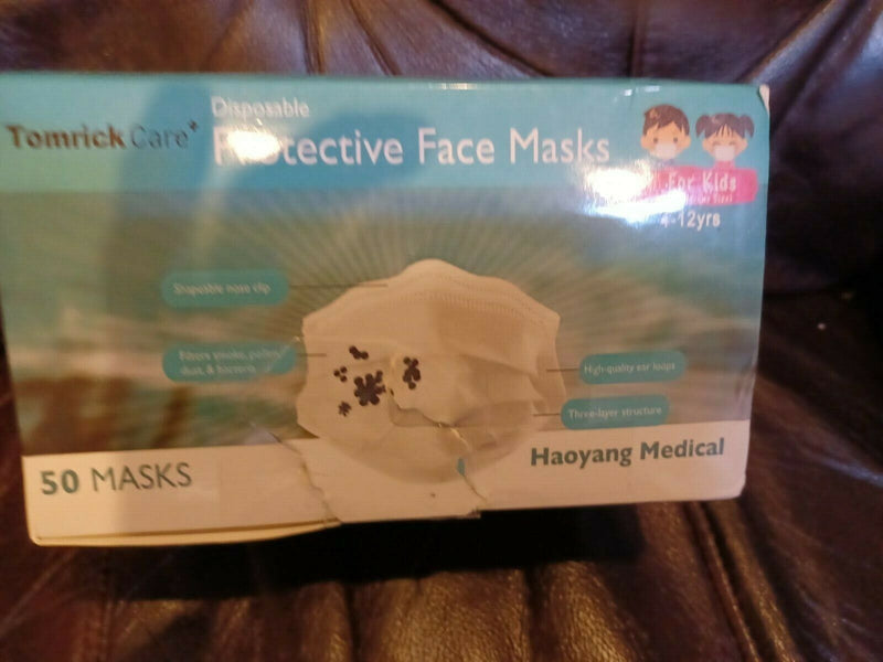 100 Pcs White Protective Face Masks 50 Children plus 50 unopened adult