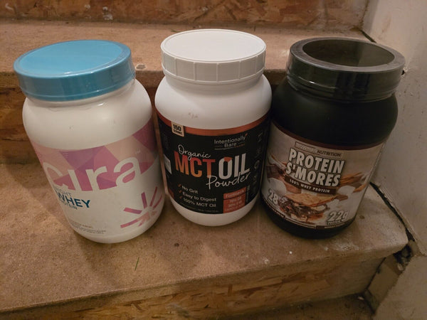 2 Protein or Mct  - 1-MCT Powder,2- Bowmar nutrition Protein 3 Total