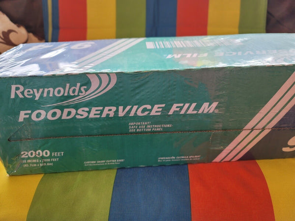 Reynolds 18" Foodservice Film Roll With Easy Glide Slide Cutter Box (Rey 914Sc)