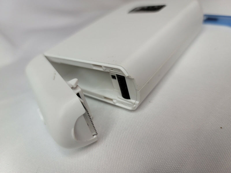 White Mini Portable Smart Label Sticker Maker Bluetooth Thermal Printer D30s