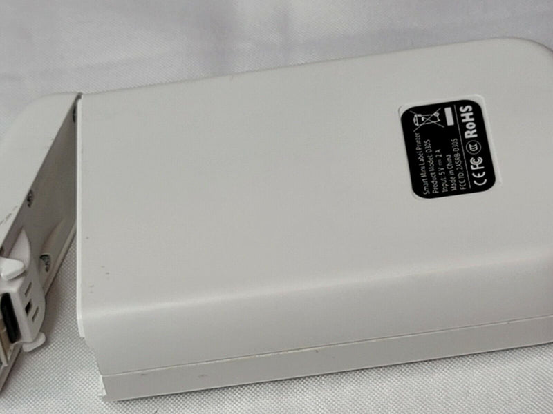 White Mini Portable Smart Label Sticker Maker Bluetooth Thermal Printer D30s